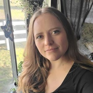 Meet your Posher, Natasha